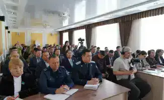 Паводки на горизонте, но экономика цветет!