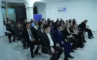 Встреча в Астане разъясняет конституционные реформы и права человека