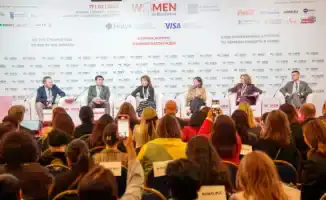 Женщины в бизнесе: как их влияние меняет экономику и общество