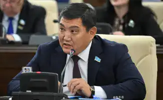 Опасные фейки о продаже земли в Казахстане: как дезинформация может подорвать доверие к новой Конституции