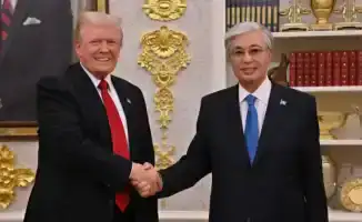 Касым-Жомарт Токаев подчеркивает, что партнерство Казахстана с США достигло нового уровня, особенно в свете создания Совета мира по инициативе президента США Дональда Трампа. Это событие свидетельствует о растущем сотрудничестве между двумя странами и их 