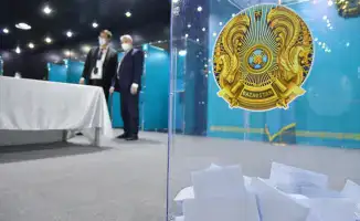 Депутат Сената Ольга Перепечина выступила за проведение всенародного референдума по новой Конституции Казахстана, подчеркивая важность принципа народного суверенитета.