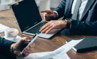 АО 'Самрук-Казына' в Казахстане планирует сократить 650 сотрудников после критики Президента