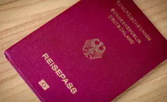 Задержание семей с гражданством Германии и двойным гражданством в аэропорту Астаны: вопросы безопасности и миграционной политики
