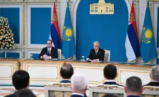 Президент Казахстана Касым-Жомарт Токаев на встрече с лидером Сербии Александром Вучичем процитировал народную мудрость, подчеркивая важность культурного обмена и взаимопонимания между странами.