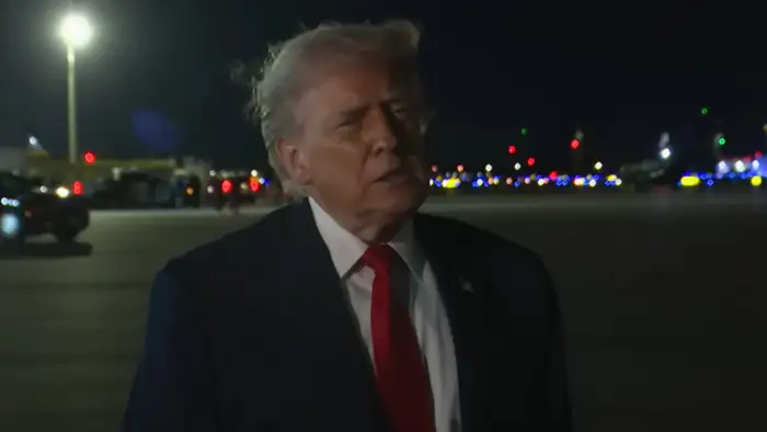 Трамп усиливает военное присутствие у Ирана, подчеркивая стратегическую угрозу в регионе