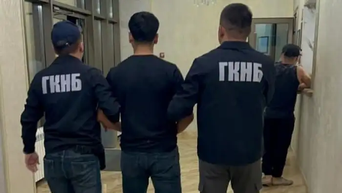 Депутаты Кыргызстана удивлены странными кличками сотрудников ГКНБ: новый председатель Жумгалбек Шабданбеков на фоне международного внимания