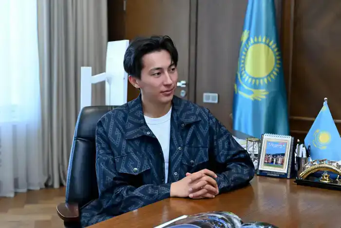 Аким области и мастер гиперлапса: встреча, которая открывает горизонты Казахстана