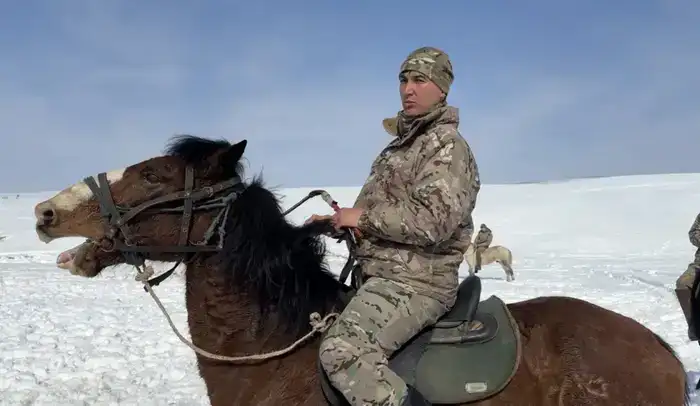 В горно-егерском полку проходят занятия по боевому слаживанию конных подразделений (4)