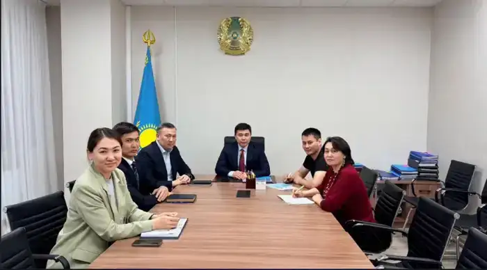 Куандык Кажкенов встретился с активистами по жилью