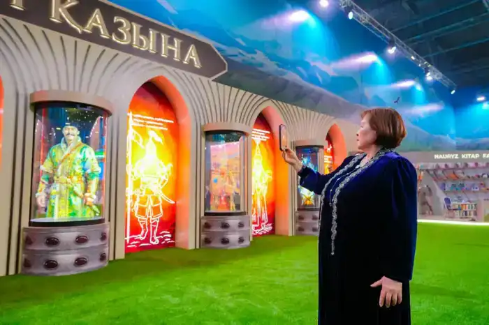 В Астане открыли голографическое шоу «Жеті қазына» на Наурыз (3)