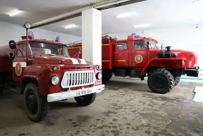 Единая эмблема добровольных пожарных: как в Казахстане выстраивают систему защиты сёл (8)