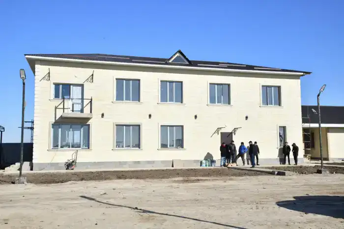 ТУРКЕСТАН: В ОТЫРАРСКОМ РАЙОНЕ СТРОИТСЯ ОТКОРМОЧНАЯ ПЛОЩАДКА НА 5 ТЫСЯЧ ГОЛОВ (2)