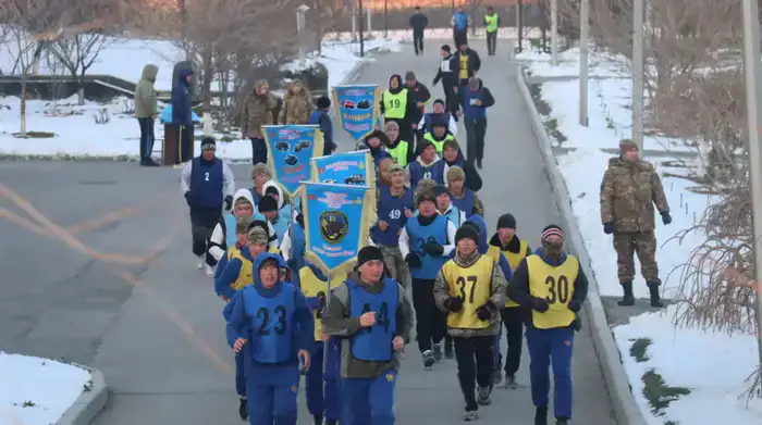 Сплочение воинских коллективов через массовый забег в честь Наурыза