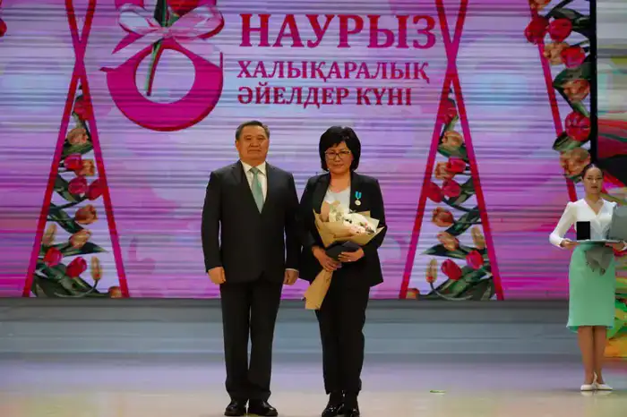 В Акмолинской области прошло торжественное мероприятие, посвященное 8 марта (10)