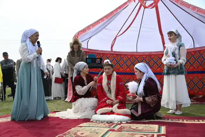 Наурызнама: военнослужащие Вооруженных сил отметили День единства (6)