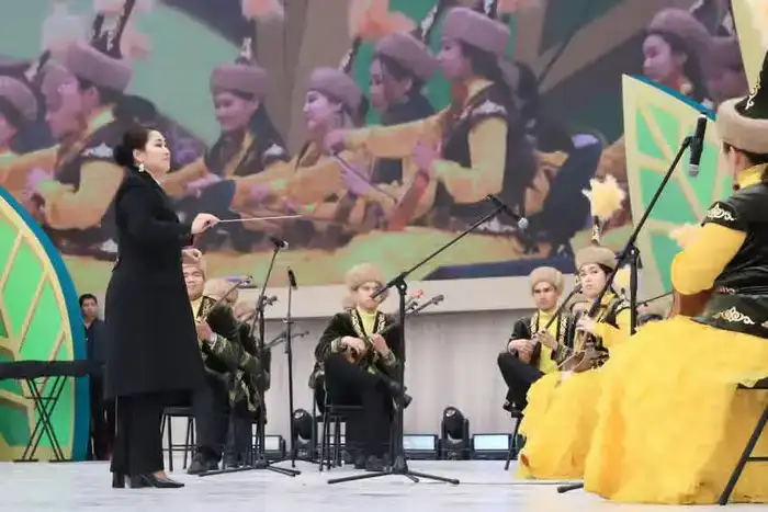 Праздник Наурыз в Шымкенте наполнил город музыкой и радостью (8)