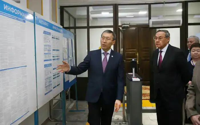 Создание условий для свободного волеизъявления граждан: визит Председателя ЦКР в Алматы и Алматинскую область (7)