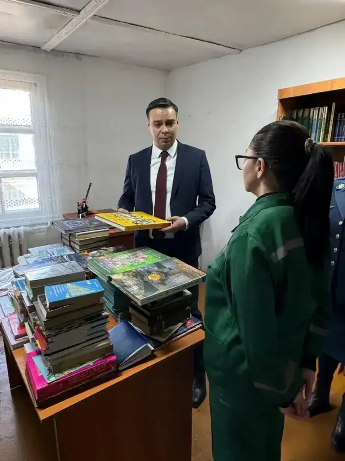 Библиотеки женских исправительных учреждений и колоний для несовершеннолетних пополнятся новыми книгами (3)
