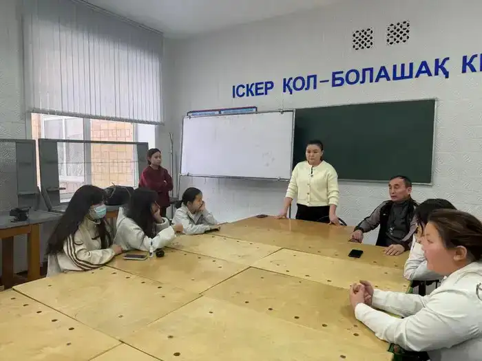 Профильные классы: в Карагандинской области школьникам помогают с выбором будущей профессии (2)