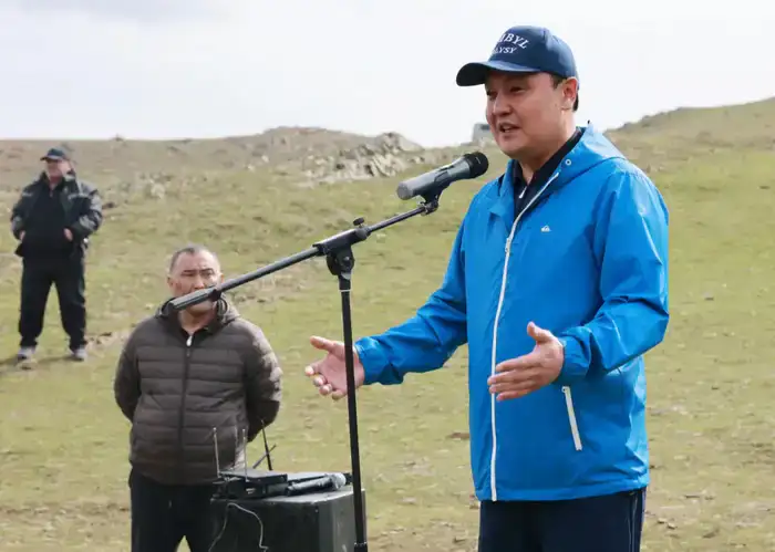 Экоакция «Мөлдір бұлақ»: родники очищают жители Жамбылской области (2)