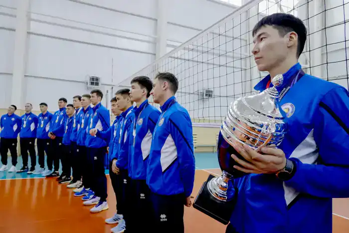 Бейбит Исабаев встретился с коллективом мужской волейбольной команды «Жетісу» (3)