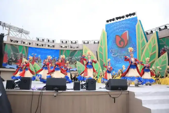 Праздник Наурыз в Шымкенте наполнил город музыкой и радостью (3)