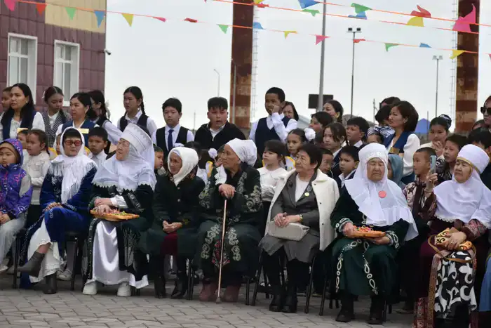 Современный комплекс открыт в Уиле