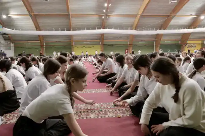 В Кокшетау установлен национальный рекорд по игре бес асық (8)