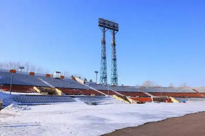 На стадионе «Шахтёр» тестируют систему подогрева поля (6)
