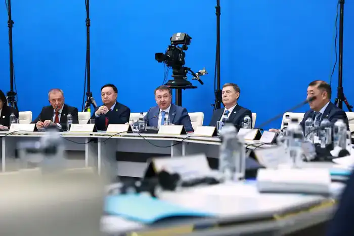 Министр юстиции Казахстана Ерлан Сарсембаев обсудил международные аспекты защиты прав интеллектуальной собственности на заседании Комиссии по правам человека