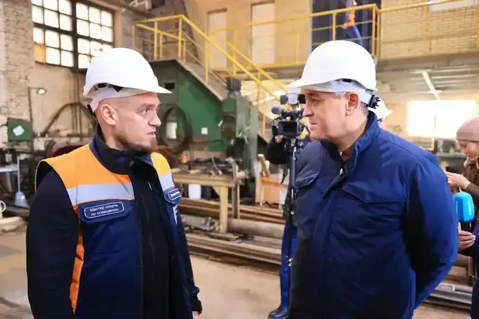 В Караганде завершается строительство ключевого коллектора (10)