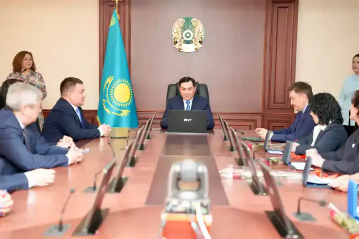 Профессионализм и признание: Министр энергетики вручил госнаграды женщинам отрасли