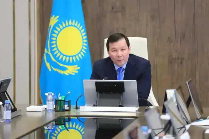 В областном акимате прошло заседание на тему «Новая прогрессивная Конституция – опора нашего единства» (2)