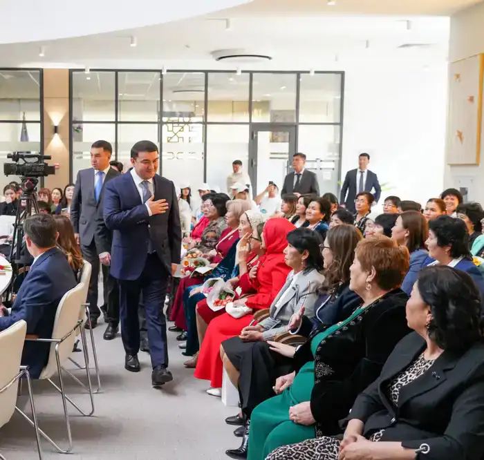 Праздничный вечер в Туркестане к 8 Марта