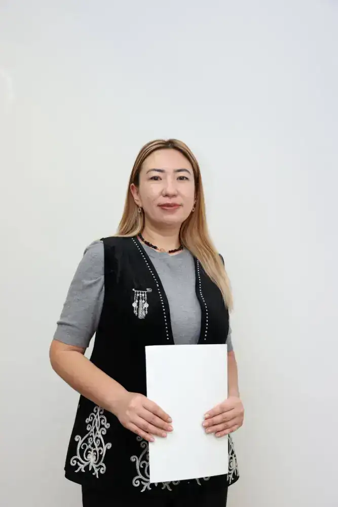 Национальная одежда - символ идентичности и культурного наследия (8)