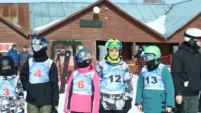 В ВКО стартовали чемпионат и молодежное первенство РК по сноуборду (3)