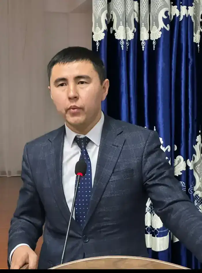 Молодёжь поддерживает экологию: в Шымкенте продолжается акция «Таза Қазақстан» (7)