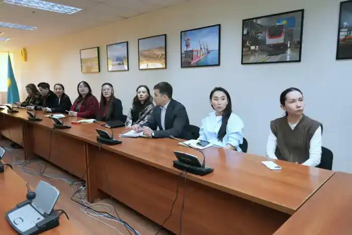 В Министерстве транспорта прошла лекция по цифровой трансформации отрасли (4)