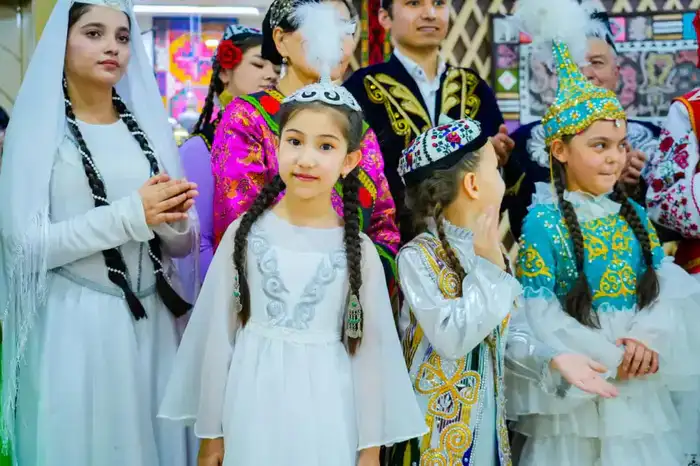 Көрісу күні отметили в столичном Доме дружбе (8)