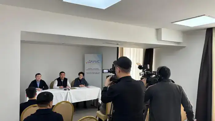 Как осуществляется подготовка общественных наблюдателей за проведением референдума (4)