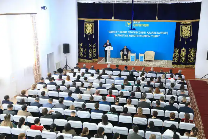 Советник Президента встретился с жителями Кобдинского района (2)