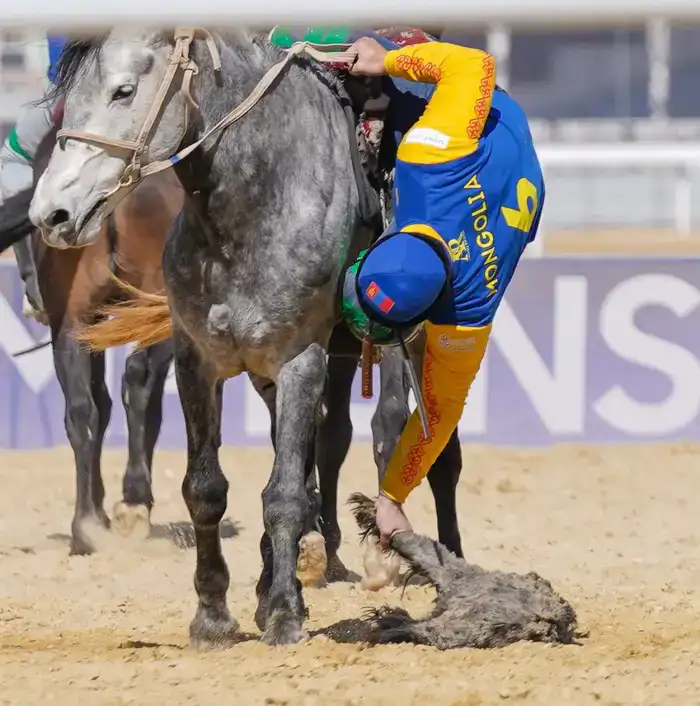 В ТУРКЕСТАНЕ СТАРТОВАЛ ЧЕМПИОНАТ МИРА ПО КОКПАРУ (7)