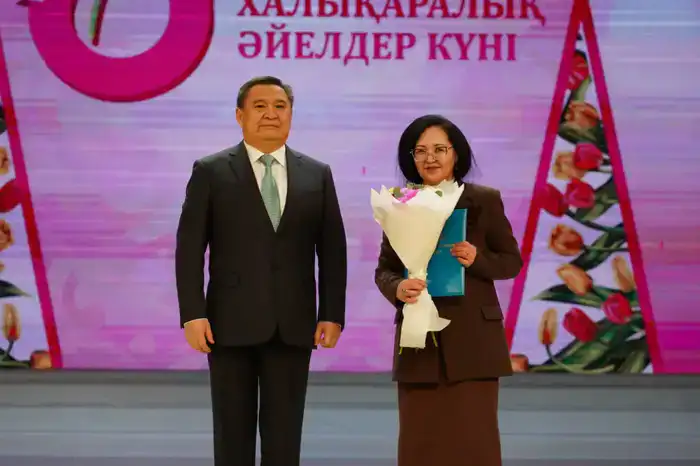 В Акмолинской области прошло торжественное мероприятие, посвященное 8 марта (9)