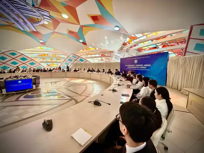 В Жамбылской области 105 педагогов приняты на работу без конкурса (3)