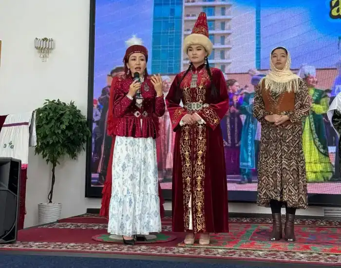 Exploring the Philosophy and History of National Attire: A Cultural Exchange with Youth in Almaty Region Шымкенте