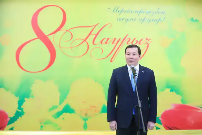 Актюбинские женщины получили государственные награды к Международному женскому дню