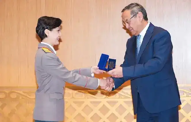 Женщина-военнослужащая стала лауреатом премии имени академика Наили Базановой (2)