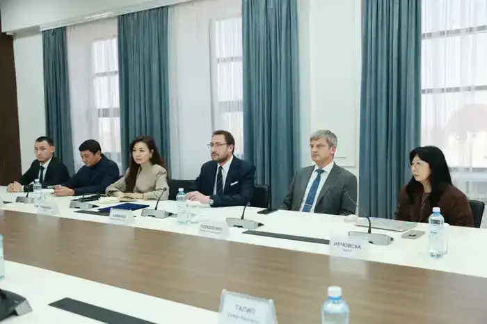 В Жамбылской области обсуждены вопросы телекоммуникационной инфраструктуры и подписан Меморандум о сотрудничестве