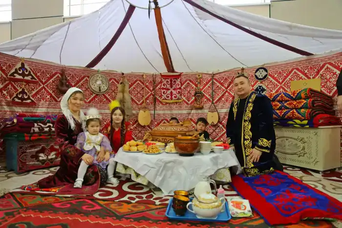 Военнослужащие Вооруженных сил отметили Шаңырақ күні